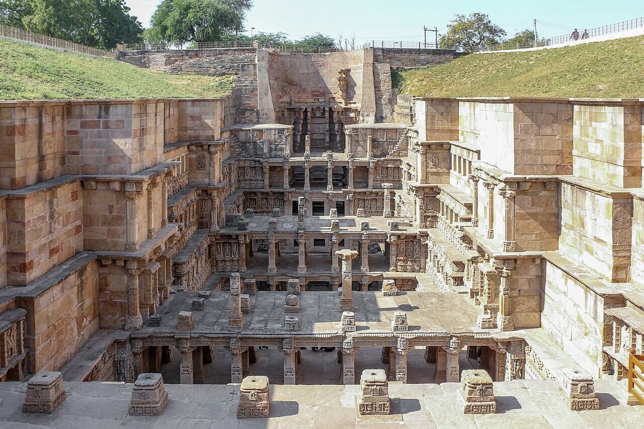 Rani ki Vav stepwell, Patan