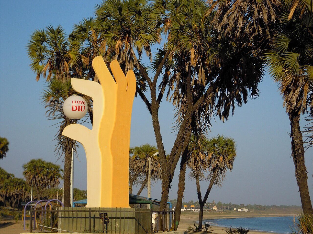 Nagoa Beach, Diu
